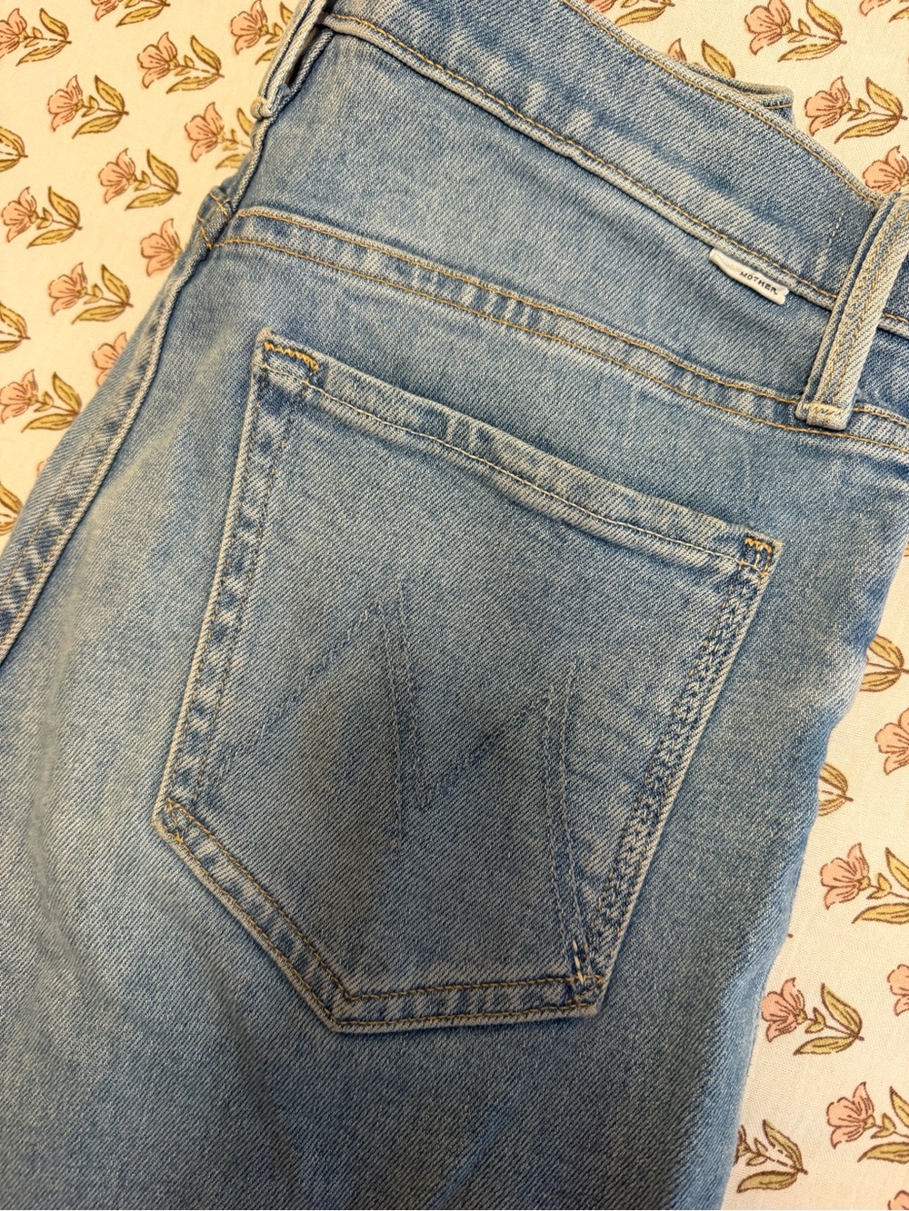 MOTHER The Tomcat High Rise Ankle Fray Straight Leg Jeans in Kitty Corn | 28